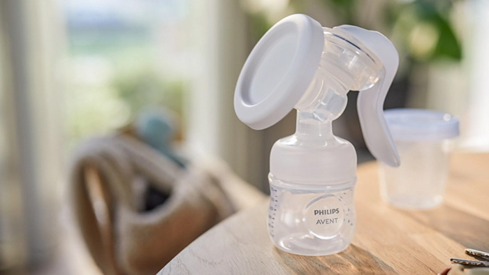 Pumping Breast Milk by Hand or Pump