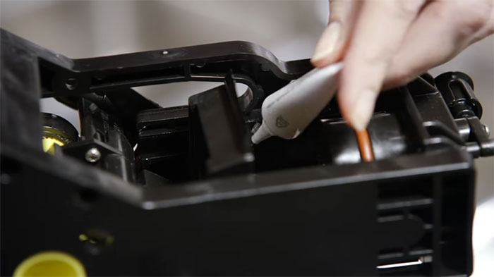 How to grease the brew group